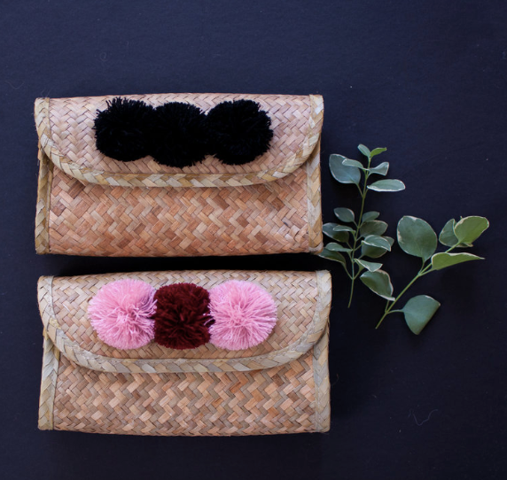 purses & bags