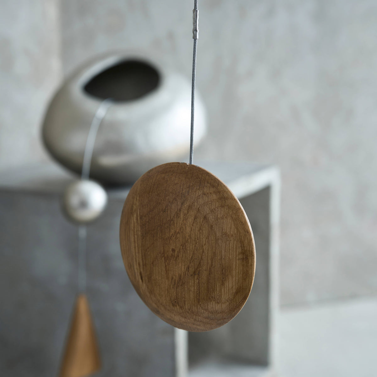 nickel hanging bell {ovoid}