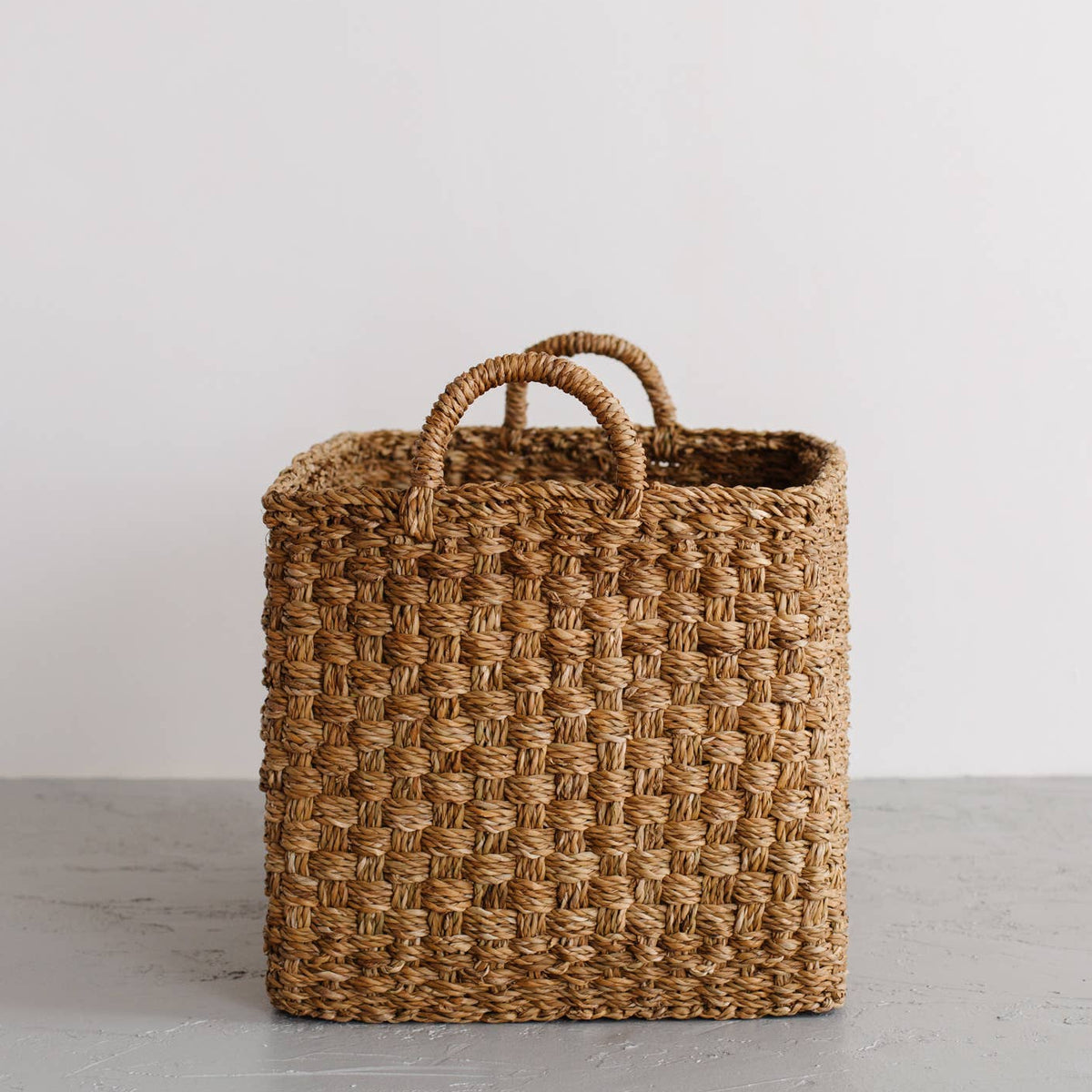 rectangular floor basket w/ handles