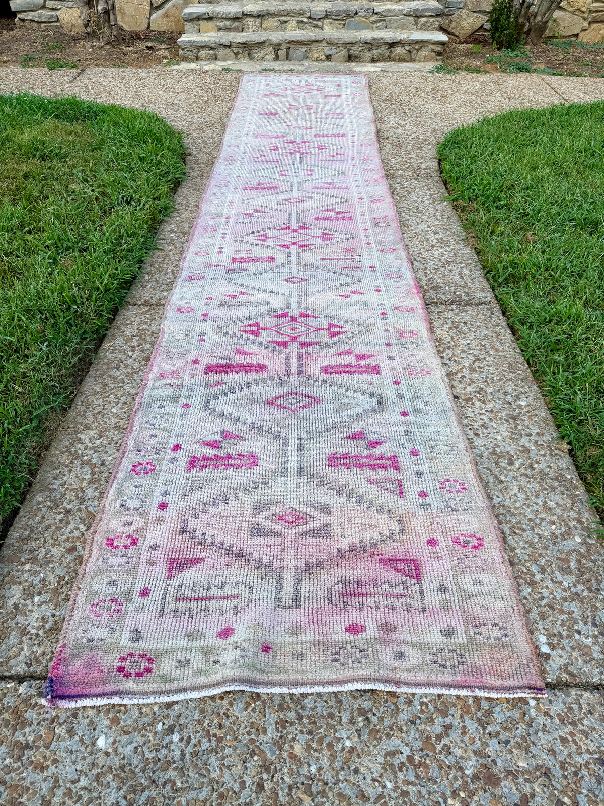 doralee {2’9.5” x 13’4”}