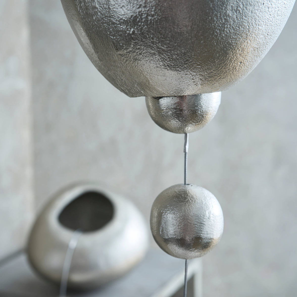 nickel hanging bell {ovoid}