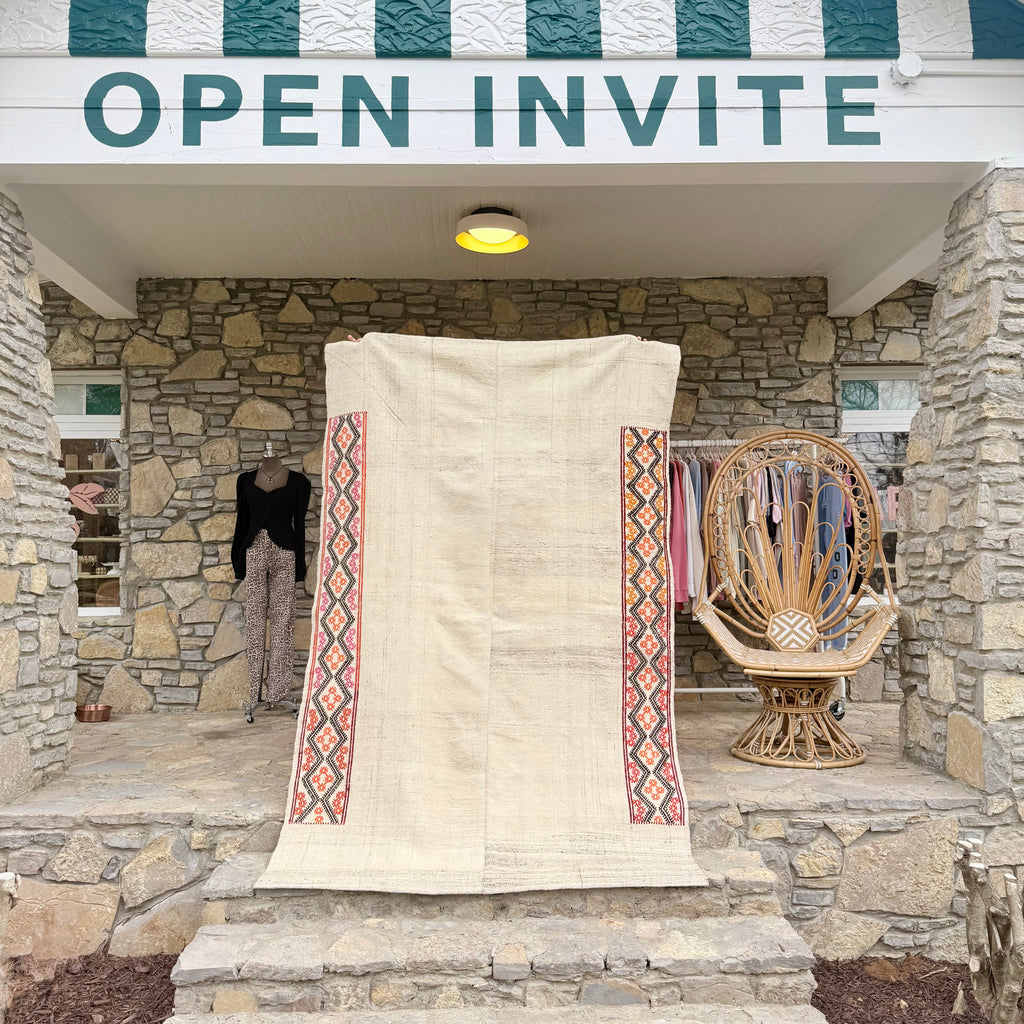 sheila {4’11” x 7’5”}