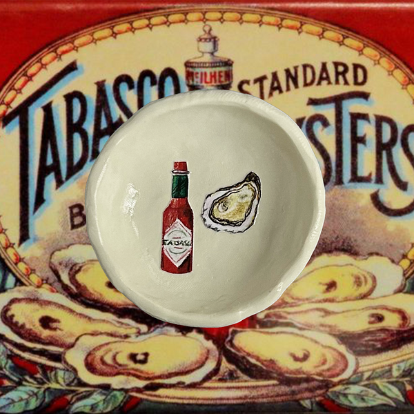 hot sauce & oyster trinket dish
