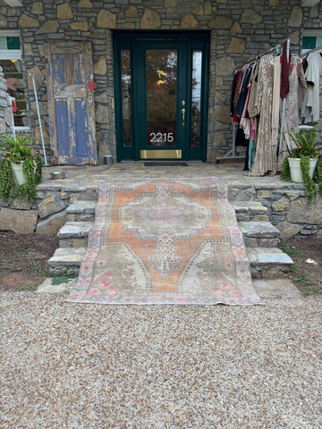 leo {4’6” x 7 ‘4”} zodiac collection