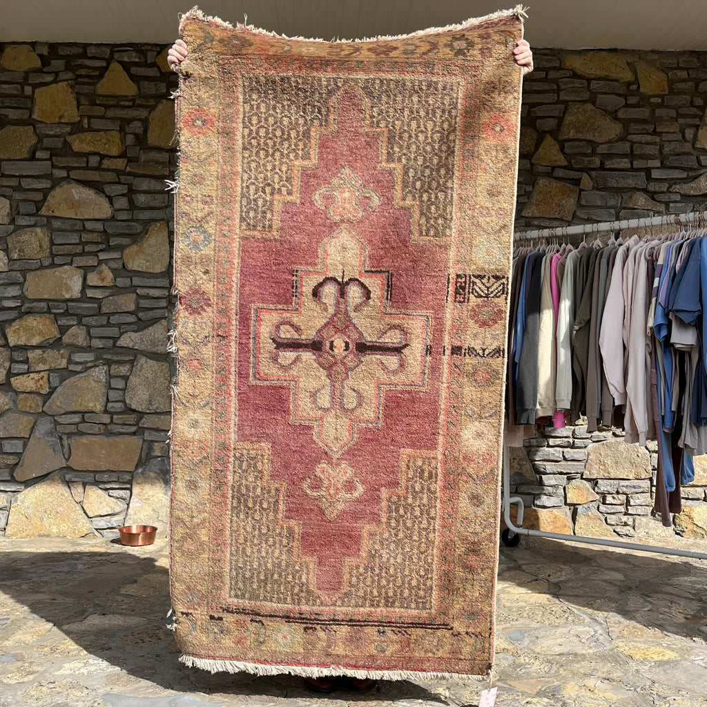 bethany {3'2" x 6'1"}