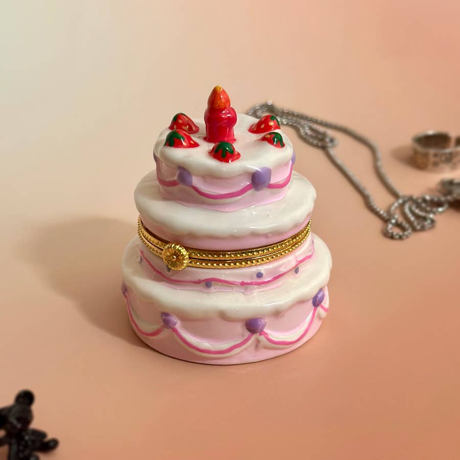 strawberry birthday cake trinket box