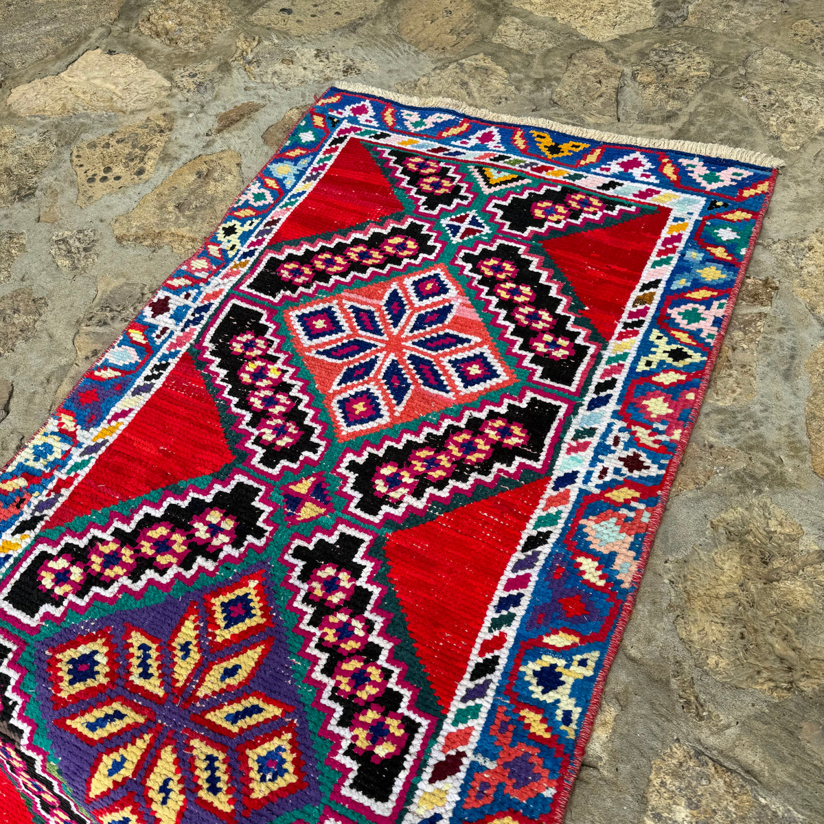 gemini {2’4”x 9’10”} zodiac collection