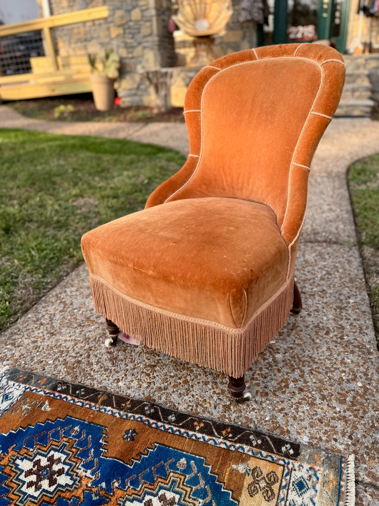 velvet fringe european chair