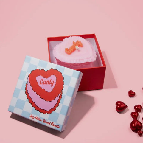 cunty vintage heart cake candle