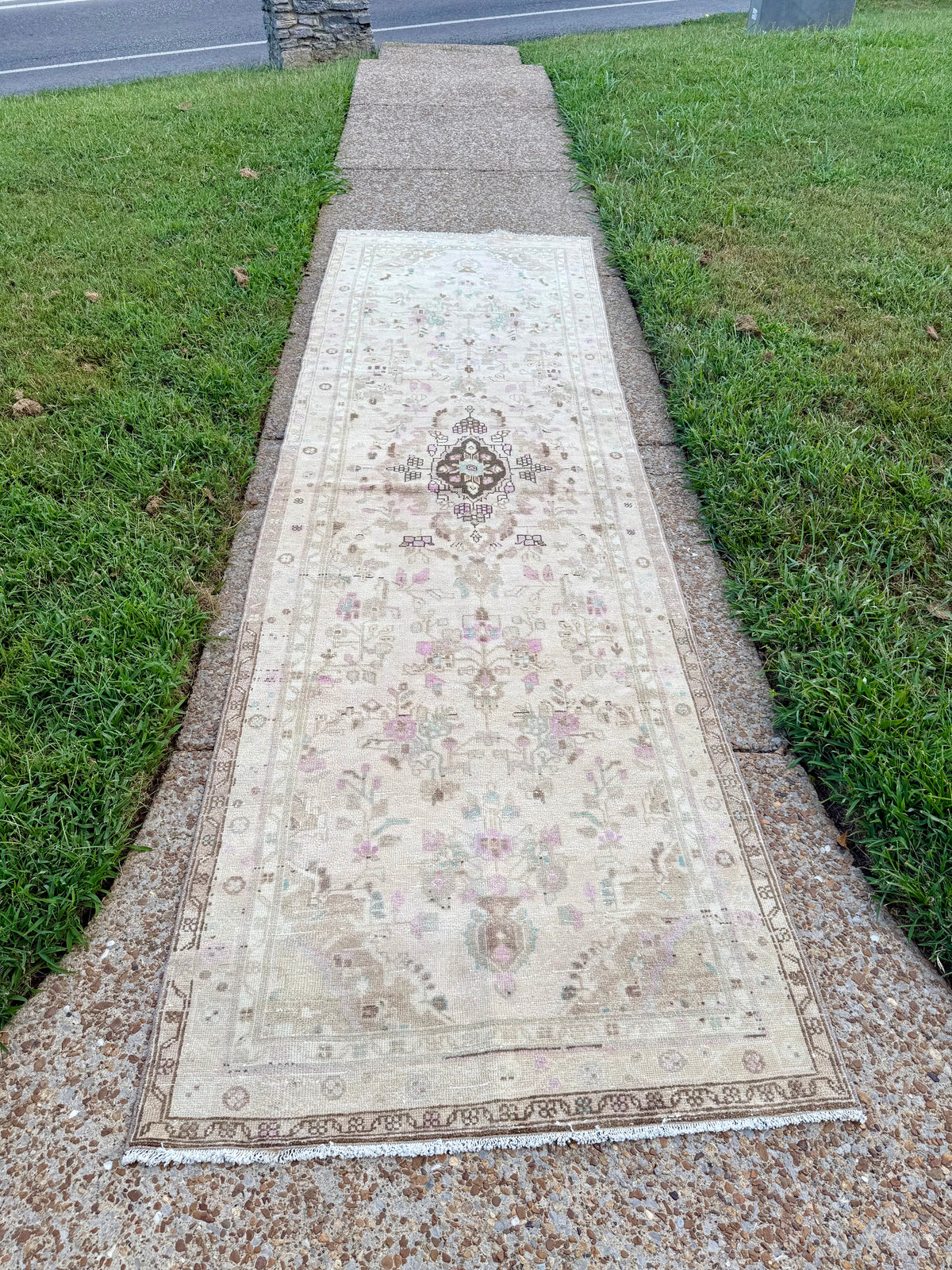 butterfly {3’4” x 11’3”}