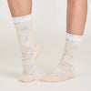 cream w/ blue flowers grip sock