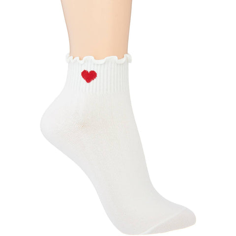 white ruffled heart ankle socks