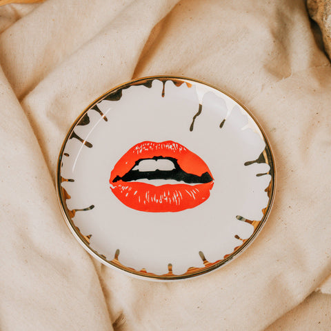 lips scarlet trinket dish