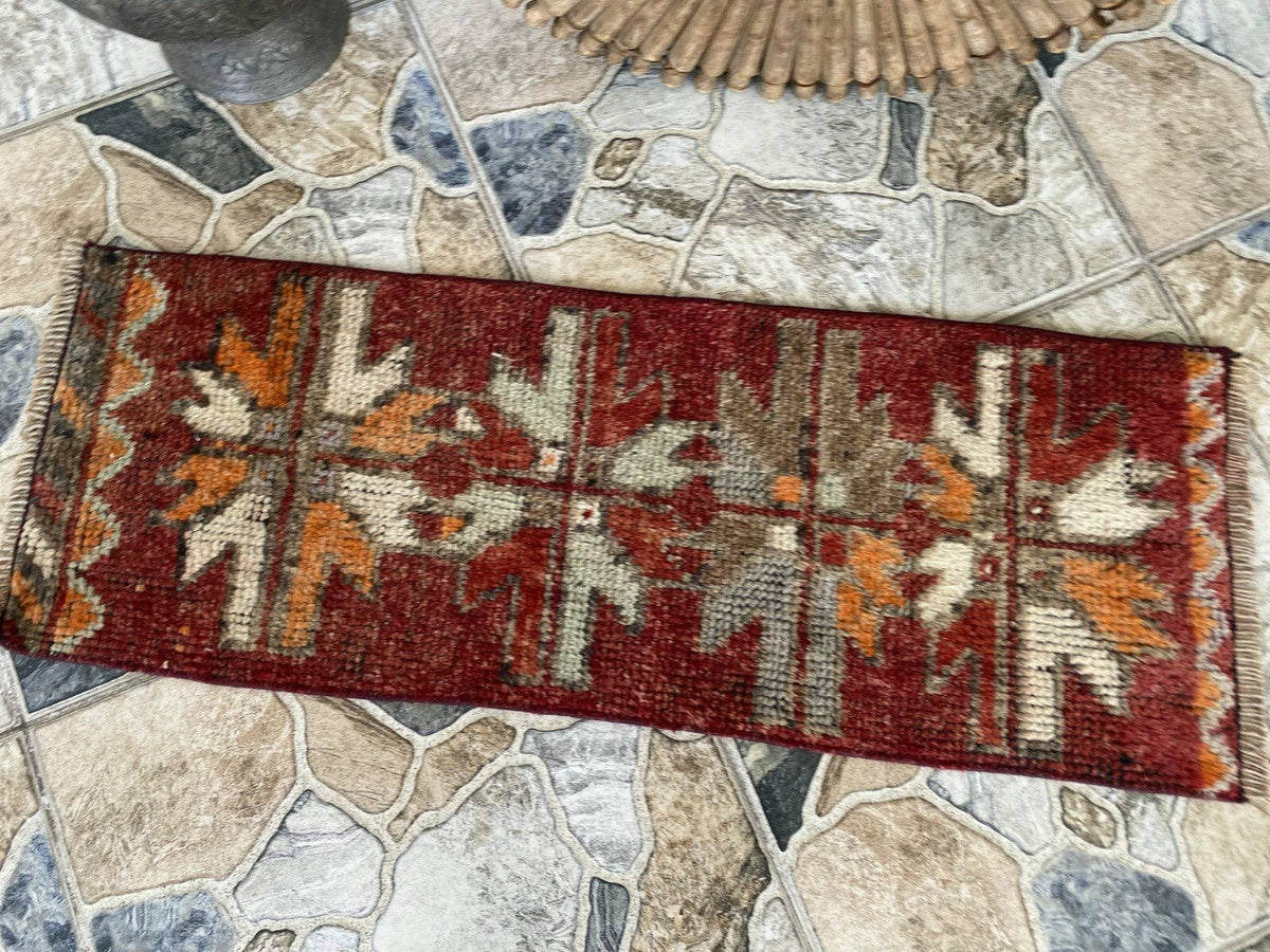 grant {1'1" x 3'}