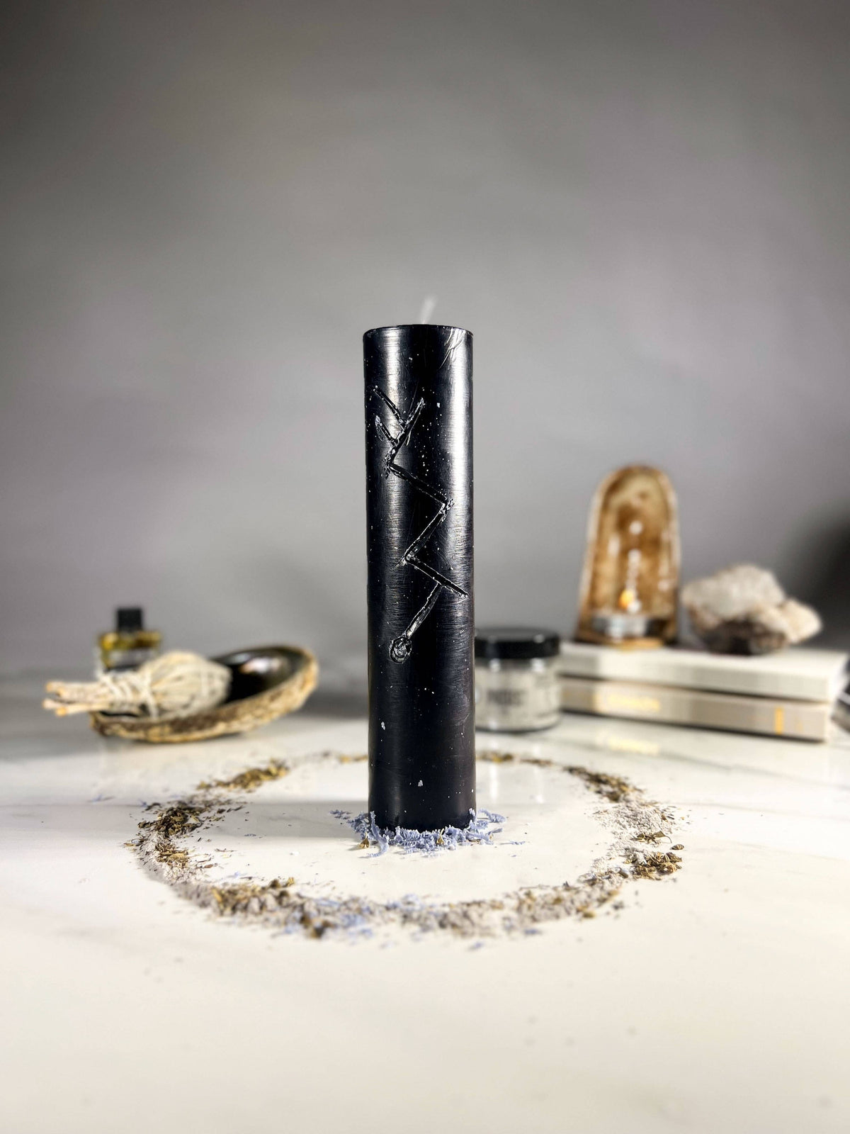 banishing black spellcasting pillar candle