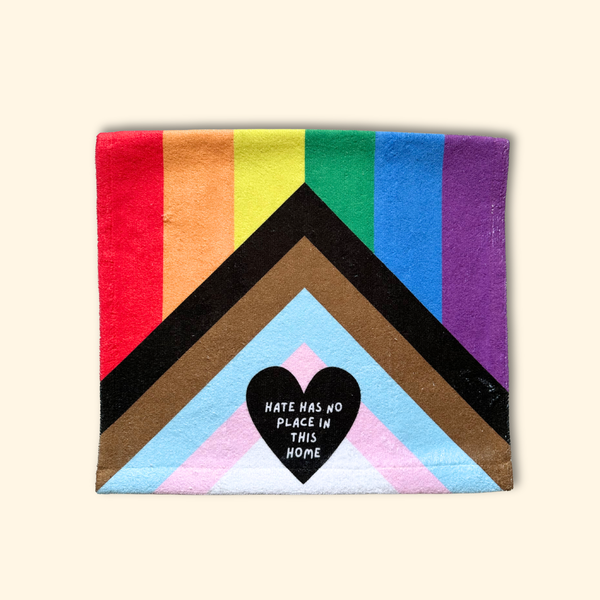 hate has no place in this home hand/tea towel