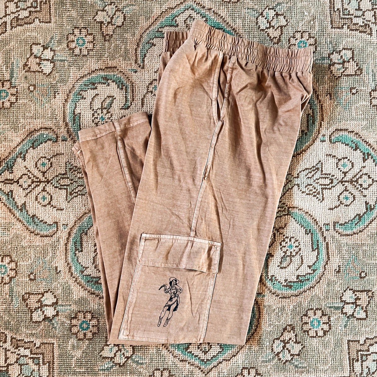 it’s the guns western cropped sweatshirt